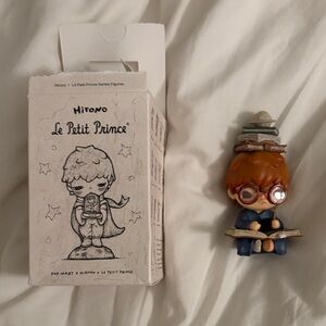 Hirono Le Petit Prince Action Figure - The Geographer
